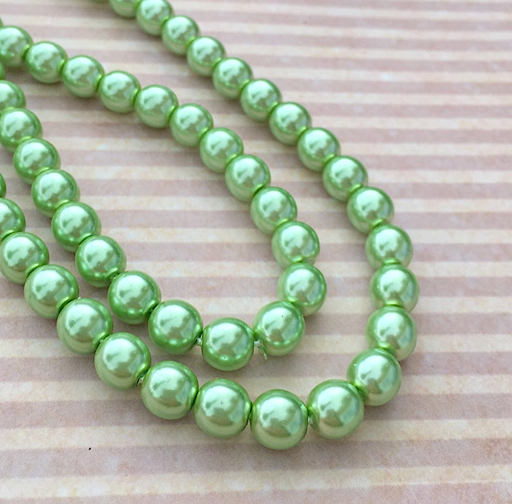 Chrysolite Round Czech Glass Pearls 8mm Strand of 35 beads