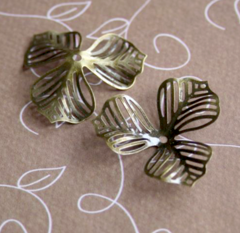 Floral Filigree Component or Bead Cap in Bronze Colour Pack of 10