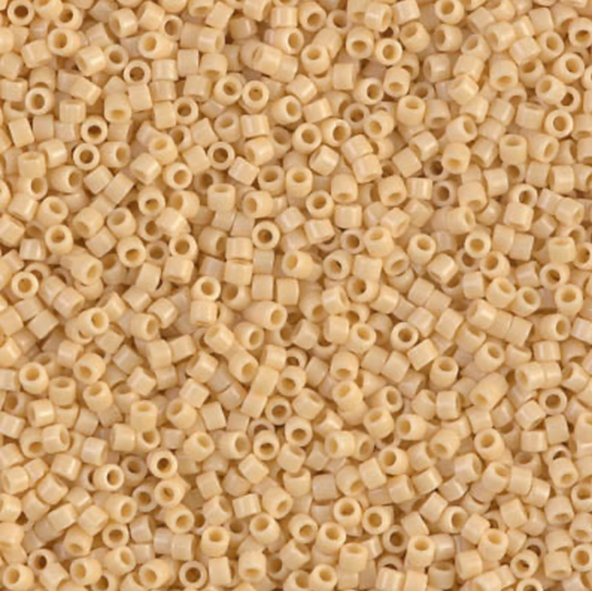 Opaque Pear DB1131 Miyuki Delica 11/0 Japanese Cylinder Beads 10 grams