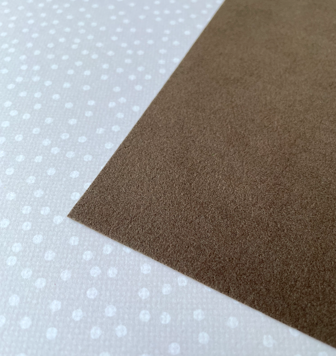 Wood Hue Beading Foundation Ultra Suede Backing 21.5 x 21.5 cm