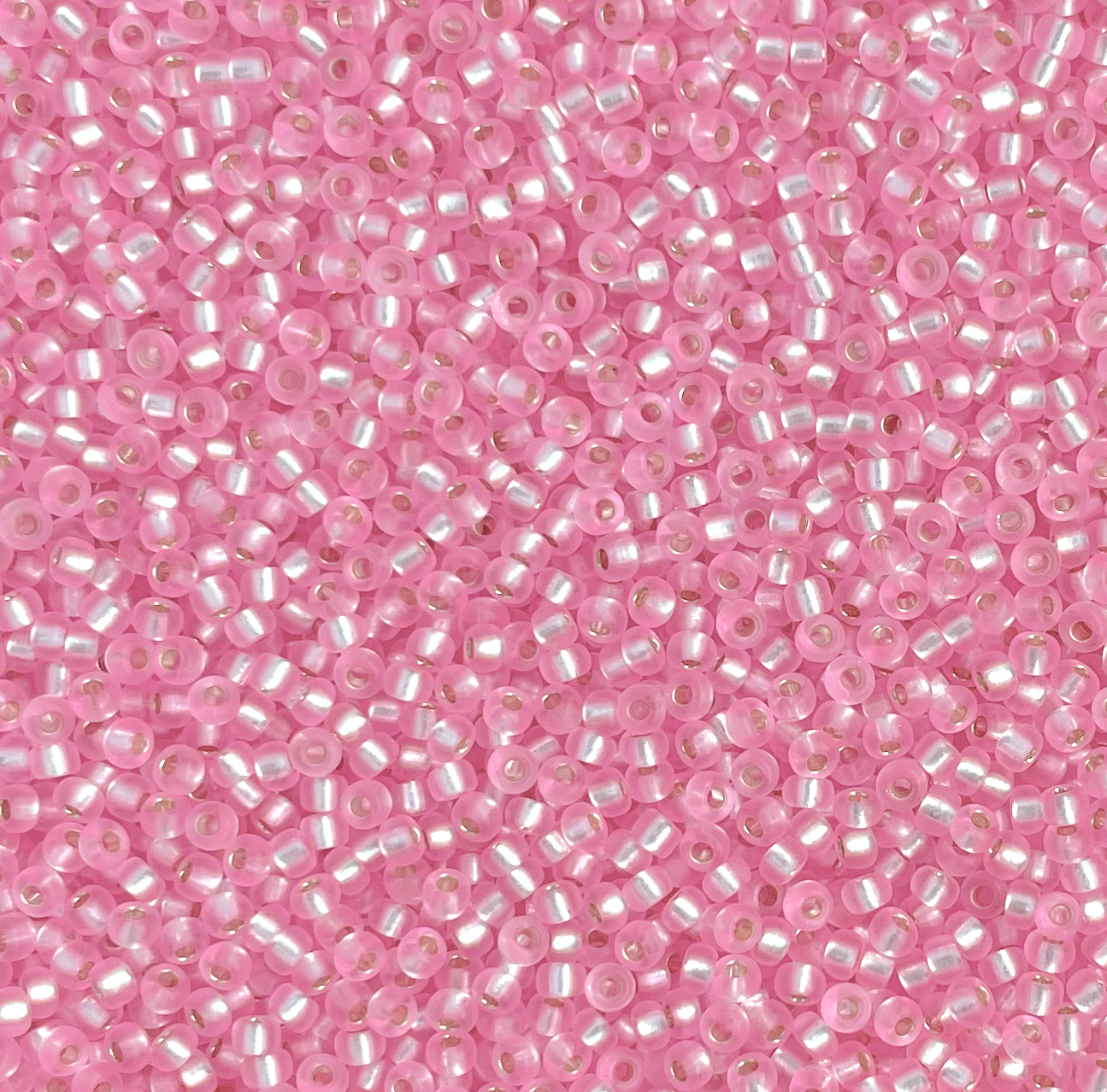 Silver Lined Pink 11-0022 Miyuki 11/0 Round Japanese Seed Beads