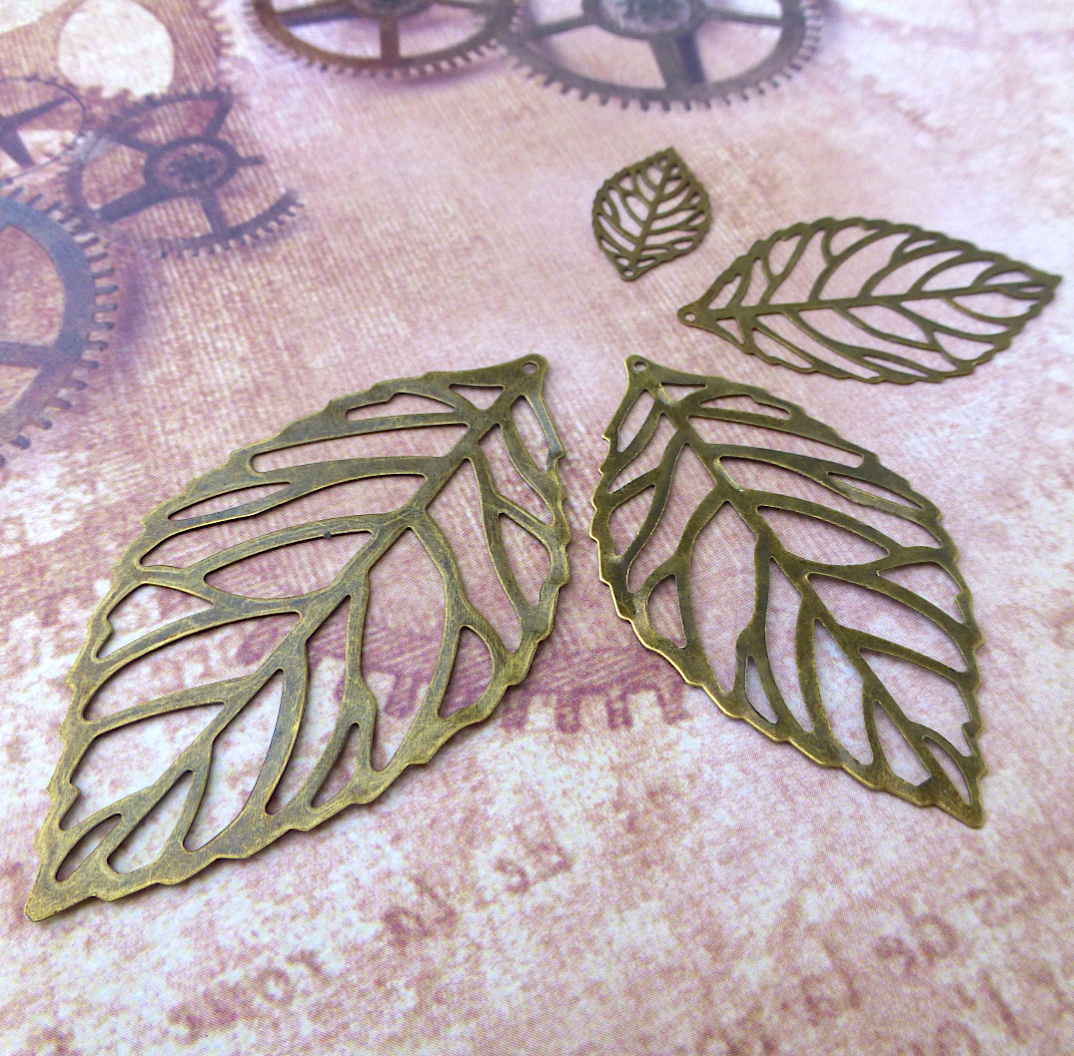 45 mm Large Filigree Leaves Pack of 10