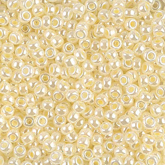 Butter Cream Ceylon 8-0527 Miyuki 8/0 Round Japanese Seed Beads 20 grams

