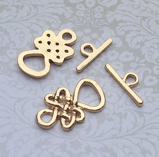 Celtic Knot Toggle Clasp Gold Plated - 2 Sets