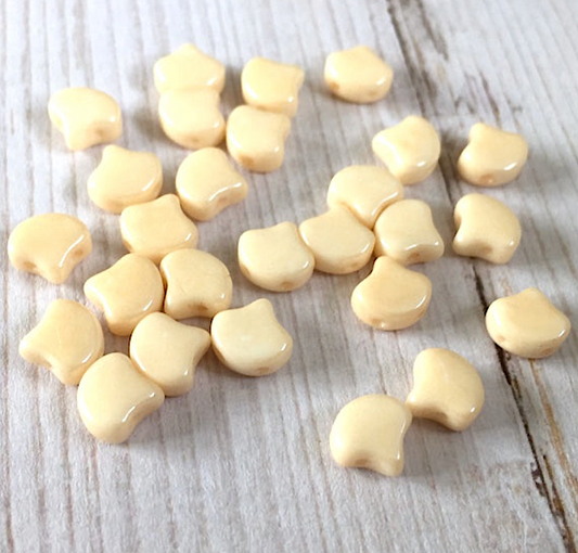 Chalk Beige Luster Ginko Duo Beads by Matubo - 10 grams