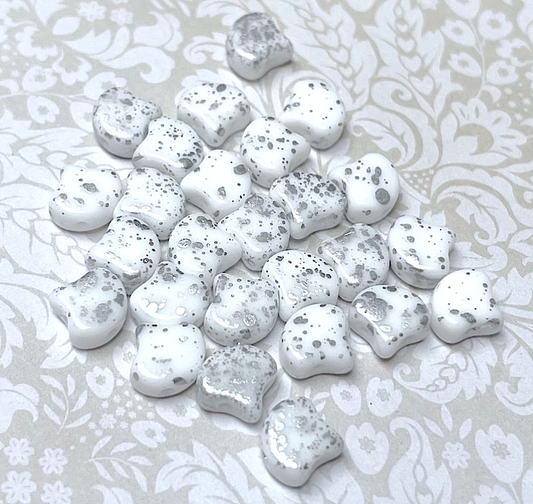 Chalk Silver Splash Ginko Duo Beads by Matubo - 10 grams