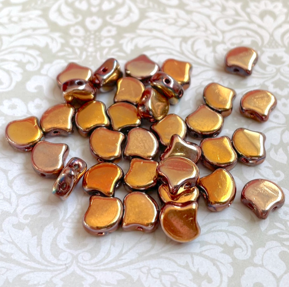 Full Capri Gold Ginko Duo Beads by Matubo - 10 grams