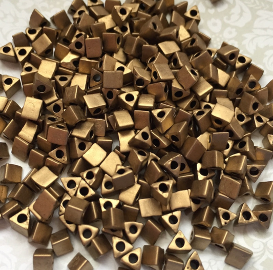 Matte Metallic Dark Bronze 5/0 Sharp Triangle Beads STR5-2006 - 10 grams