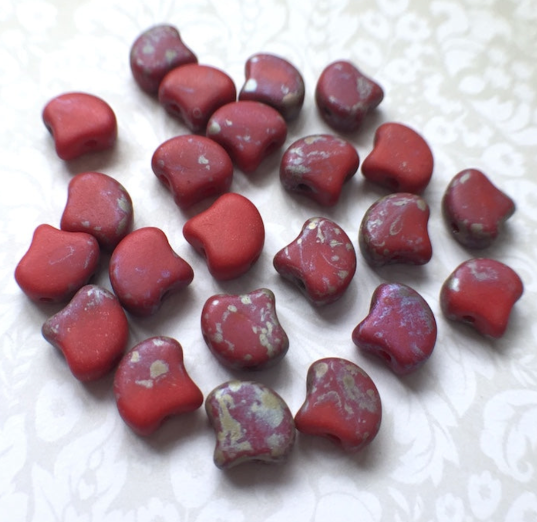 Red Matt Rembrandt Ginko Duo Beads by Matubo - 10 grams