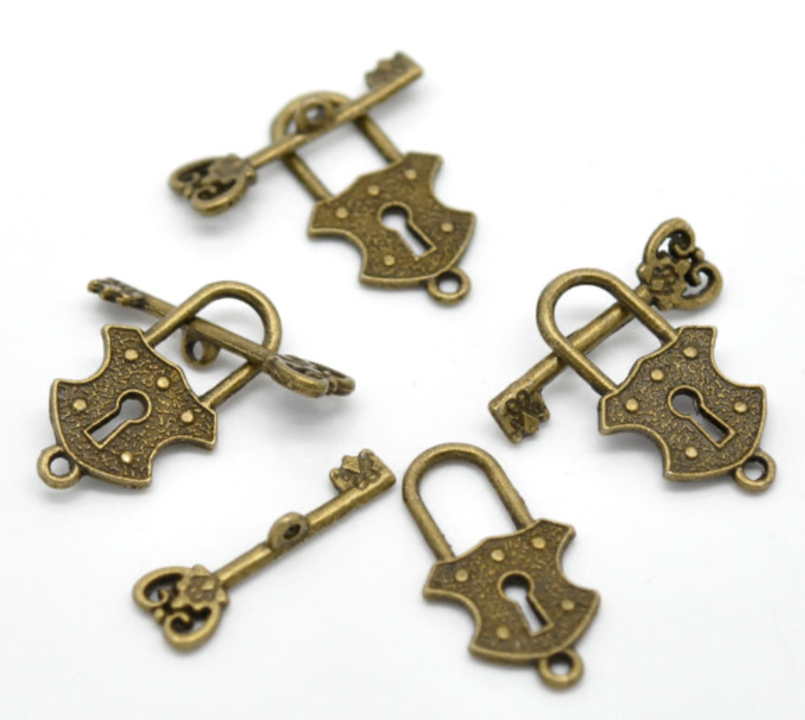 Lock and Key Toggle Clasps Antique Bronze Colour 10 Sets