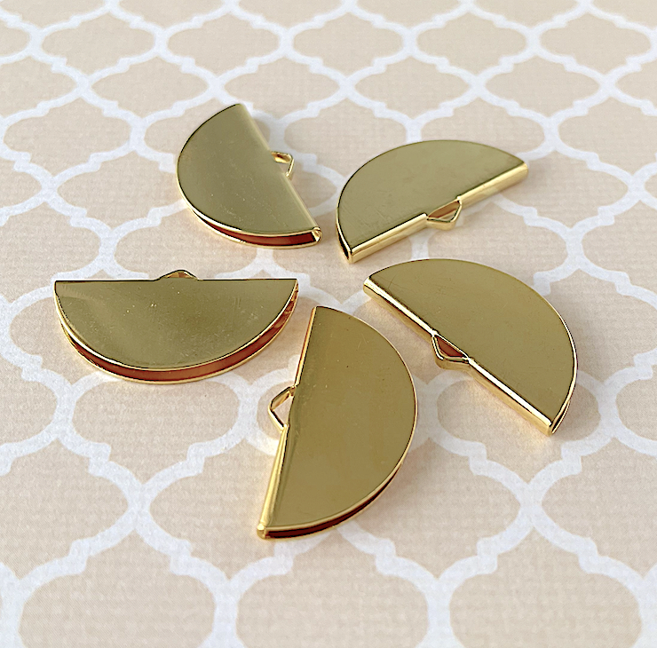 Half Round Ribbon Crimps Gold Colour Pack of 10