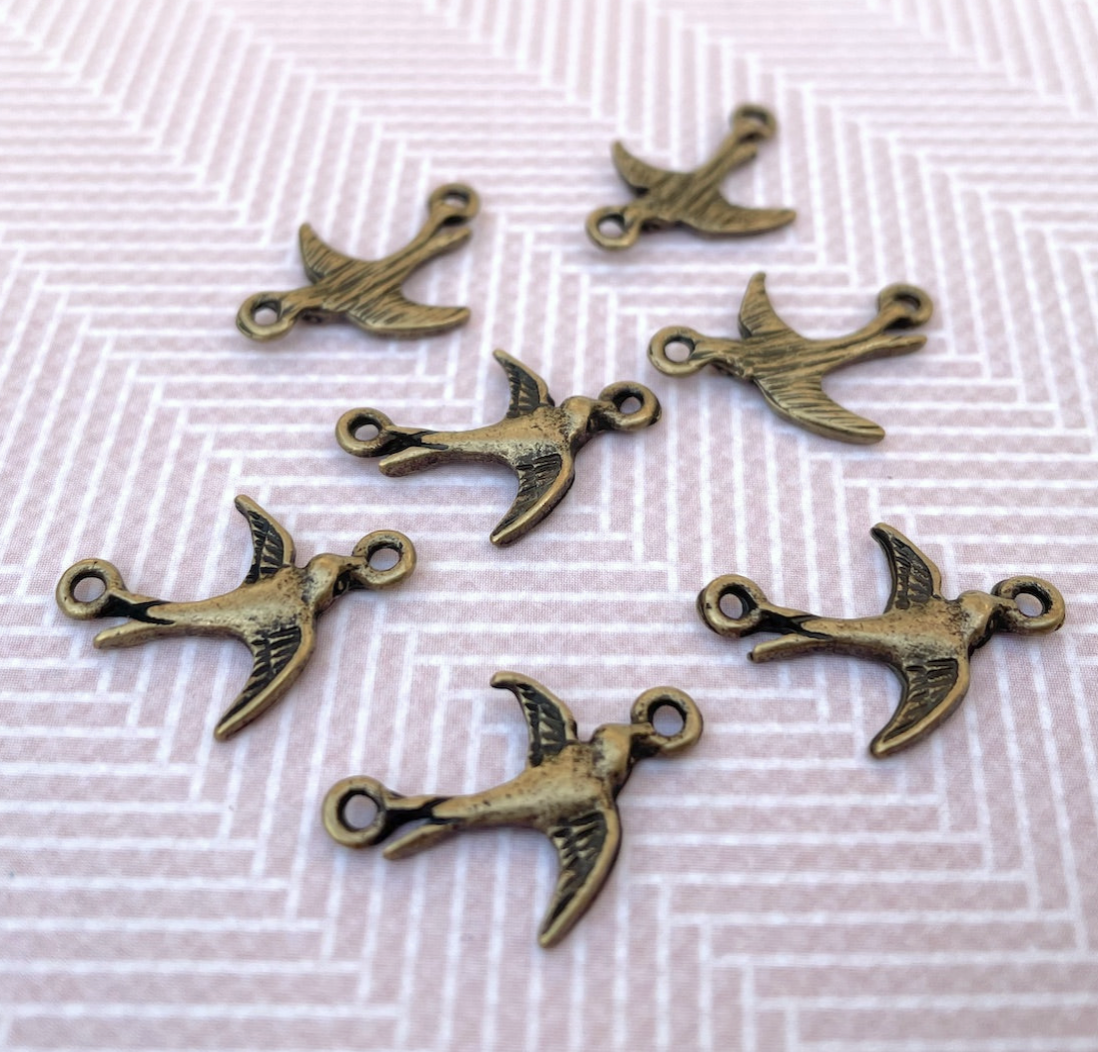 Small Bird Charm or Connector in Bronze Colour - Pack of 10