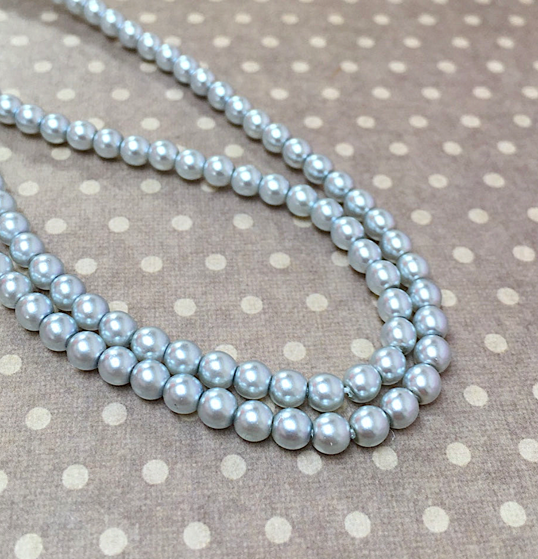 Tanzanite Round Czech Glass Pearls 4mm Strand of 120 beads
