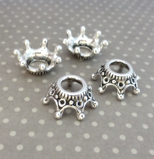 Tibetan Style Antique Silver Crown Bead Caps - Pack of 20