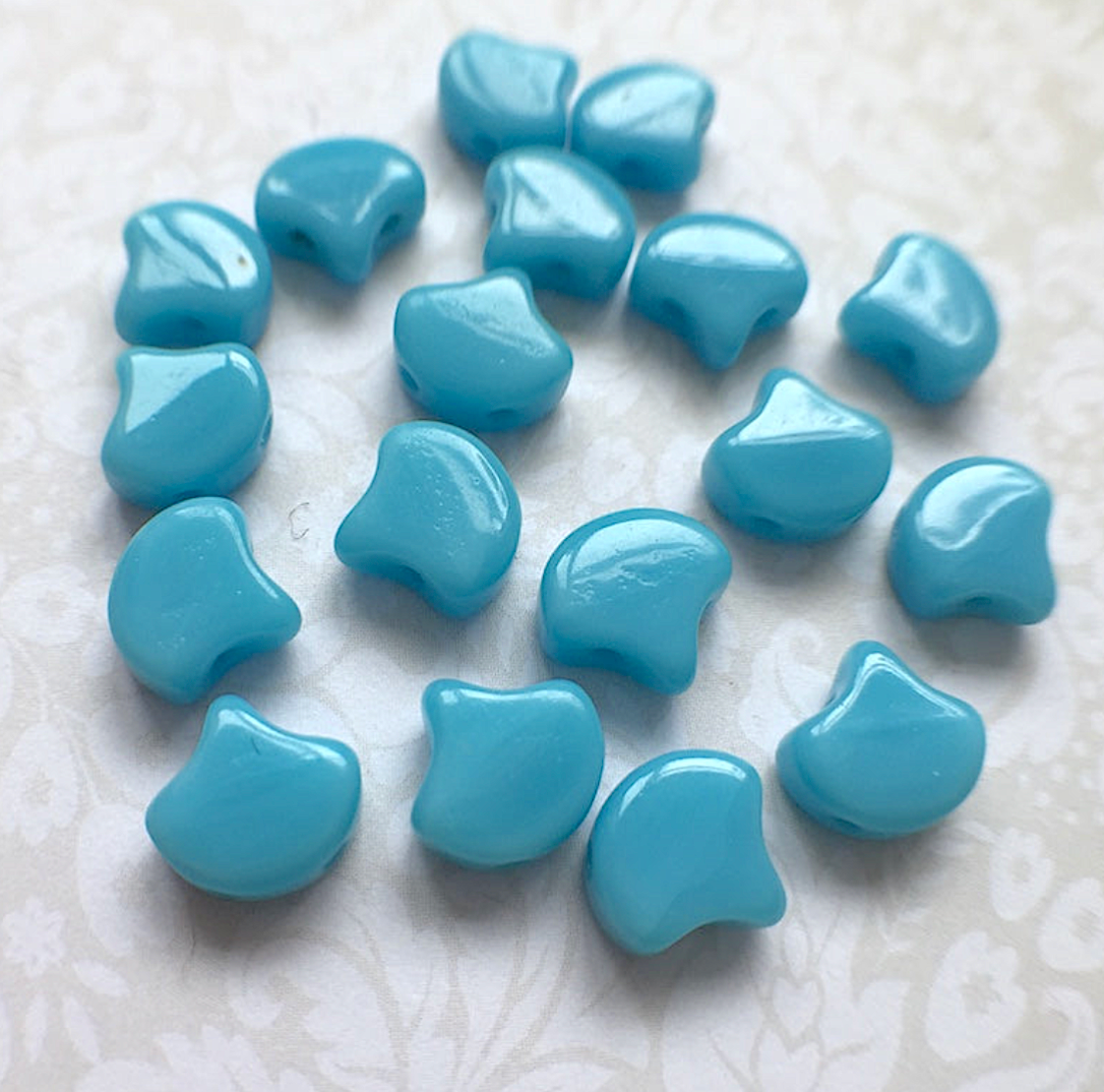 Turquoise Blue Ginko Duo Beads by Matubo - 10 grams