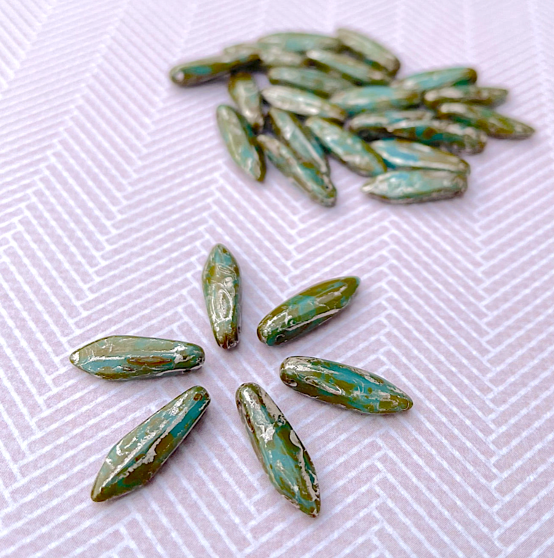Turquoise Picasso One Hole Dagger Beads - Pack of 20 Beads