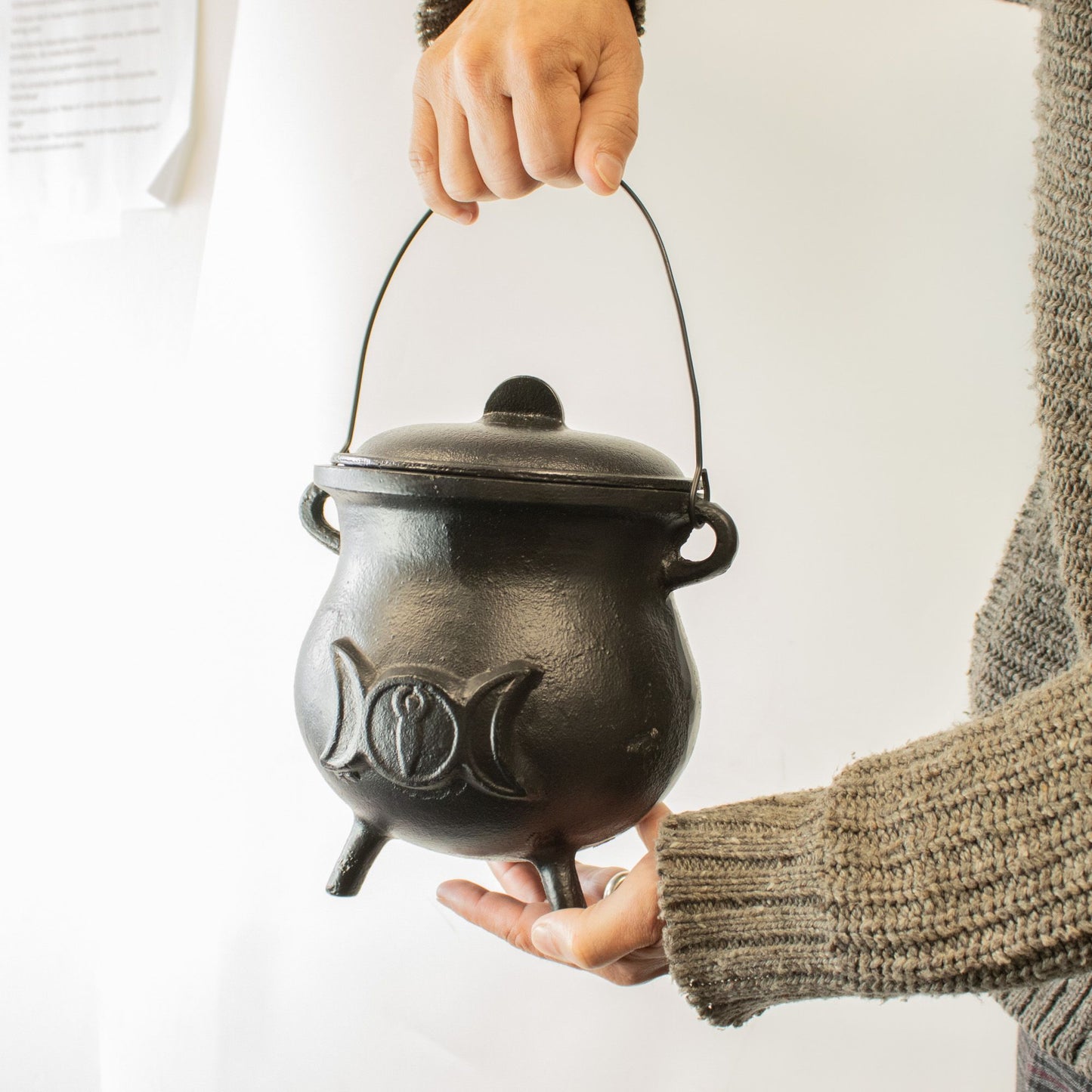 Big Cast Iron Cauldron with Triple Moon 23x18cm
