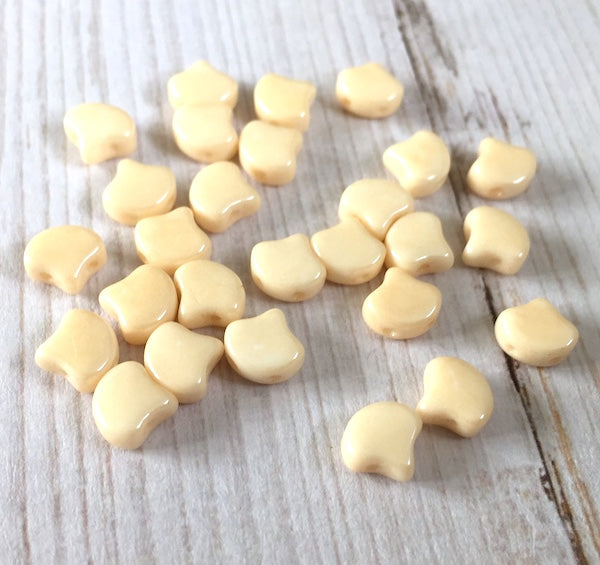 Chalk Beige Luster Ginko Duo Beads by Matubo pack of 35 beads