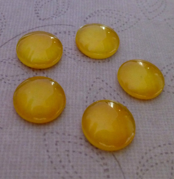Pack of 20 Mini Glass 10 mm Cabochons Yellow