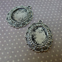 Antique Silver Solid Oval Cabochon Setting Pack of 8