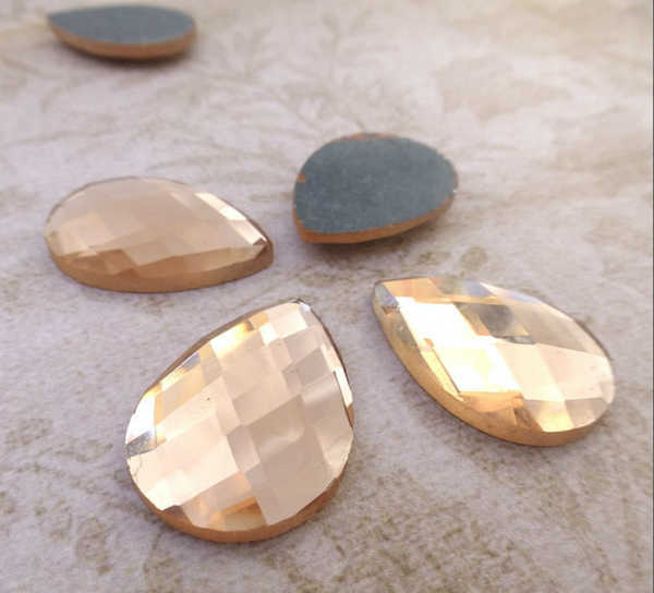 Champagne Pink Glass Faceted Teardrop Cabochon Pack of 10