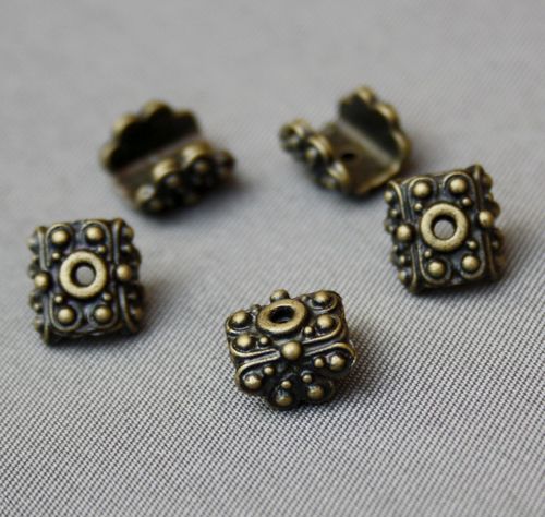 Pack of 10 - Antique Bronze Angular Bead Cap