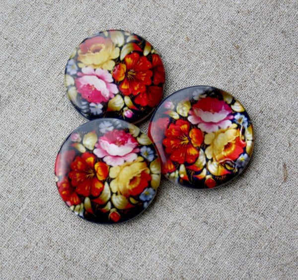 Shell Round Beads with Flowers Pack of 5